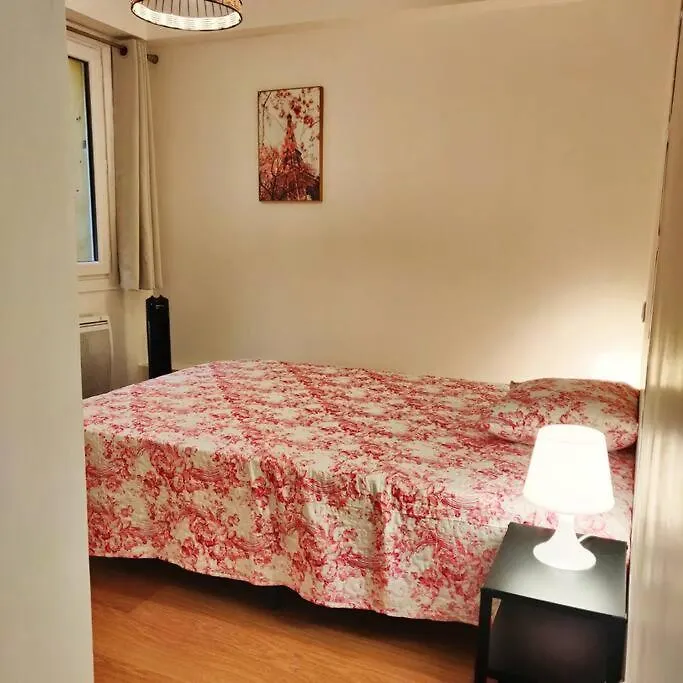 Apartament Au Coeur Du Vieux Nice: Charmant Logement Pour 4